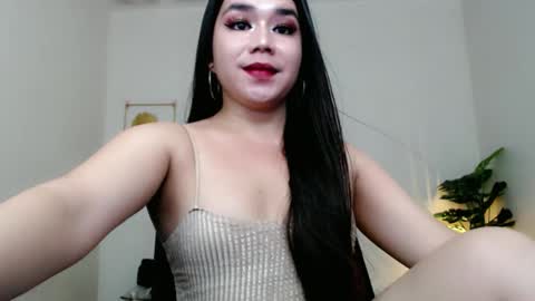 Snapshot of sweetgirl_mayxx chatting on October 7, 2025, 6:32 am May online show from October 7, 2025, 6:32 am