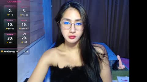 Wendy  online show from December 15, 2024, 6:37 pm