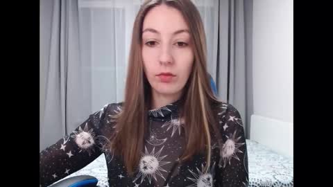Snapshot of sweetheart_77 chatting on December 8, 2024, 8:25 pm Emma online show from December 8, 2024, 8:25 pm