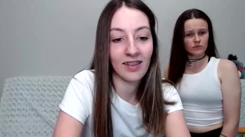 Snapshot of sweetheart_77 chatting on January 21, 2025, 6:55 pm Emma online show from January 21, 2025, 6:55 pm