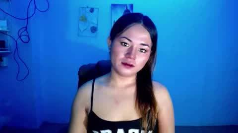 sweethotlove_xoxo online show from November 18, 2025, 10:52 am