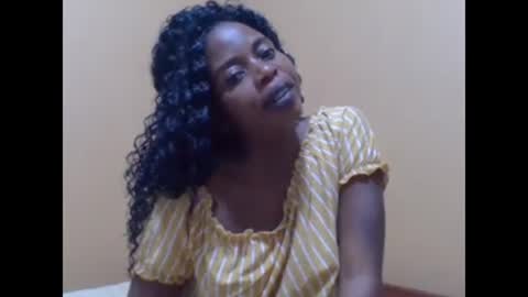 sweetib1 online show from January 25, 2025, 6:12 am