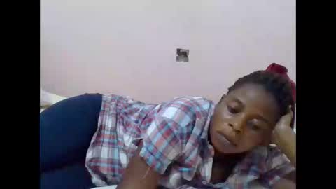 sweetib1 online show from May 16, 2026, 8:55 am