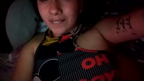 Snapshot of sweetie__annie chatting on July 1, 2026, 5:09 am Ana Mara i cant Make noise My family is here online show from July 1, 2026, 5:09 am