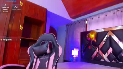FOXXY online show from July 6, 2026, 3:03 pm