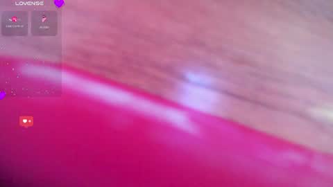 Snapshot of sweetie_lena_ chatting on July 31, 2026, 4:23 am online show from July 31, 2026, 4:23 am