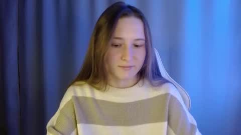 Annie online show from January 12, 2026, 10:15 pm