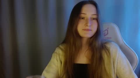 Annie online show from February 15, 2026, 8:38 pm