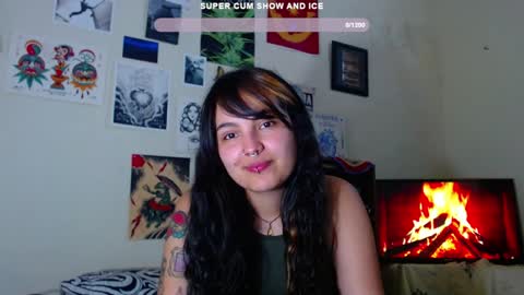 Maria  my insta sweetie maryy   online show from January 25, 2025, 9:35 pm