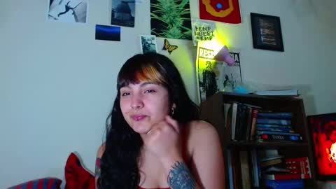 Maria  my insta sweetie maryy   online show from February 14, 2025, 5:25 pm