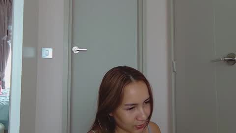 Snapshot of sweetie_natasha chatting on February 24, 2025, 6:05 am Sweetie Natasha online show from February 24, 2025, 6:05 am