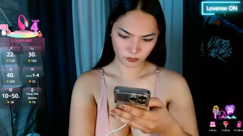 sweetiefox1 online show from May 29, 2026, 2:20 am