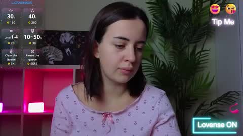 Snapshot of sweetiekendl chatting on February 11, 2026, 10:15 pm Kendl online show from February 11, 2026, 10:15 pm