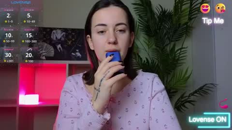 Snapshot of sweetiekendl chatting on February 24, 2026, 10:08 pm Kendl online show from February 24, 2026, 10:08 pm