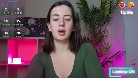 Snapshot of sweetiekendl chatting on February 26, 2026, 9:47 pm Kendl online show from February 26, 2026, 9:47 pm