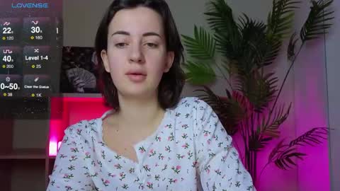 Snapshot of sweetiekendl chatting on April 11, 2026, 10:52 am Kendl online show from April 11, 2026, 10:52 am