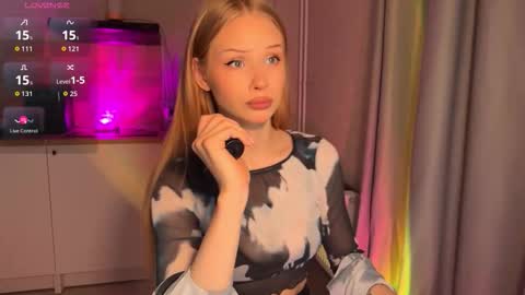 sweetie Lisa3 online show from February 22, 2026, 7:34 pm