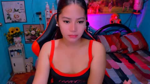 Nicole online show from December 2, 2024, 1:03 am