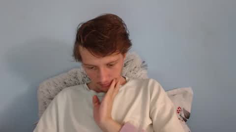 Snapshot of sweetietwin chatting on February 20, 2026, 9:10 am CAT online show from February 20, 2026, 9:10 am