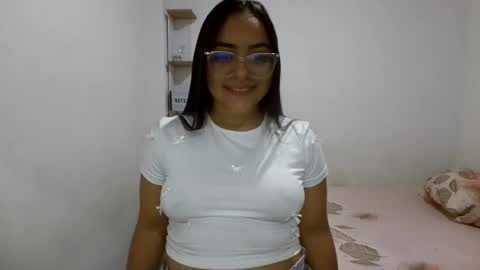 Sweetigirl online show from June 21, 2026, 6:49 am