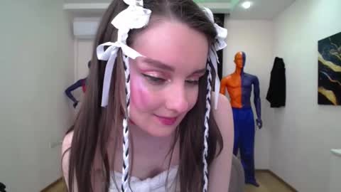 sweetintouch online show from February 8, 2025, 6:43 am