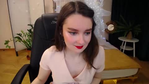 sweetintouch online show from March 11, 2025, 3:16 am