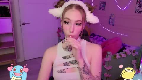 Snapshot of sweetjinks chatting on February 7, 2026, 10:30 am . Felin . online show from February 7, 2026, 10:30 am