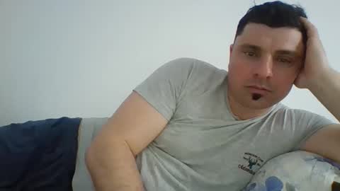 Snapshot of sweetjohnny6 chatting on February 18, 2026, 6:31 am sweetjohnny6 online show from February 18, 2026, 6:31 am