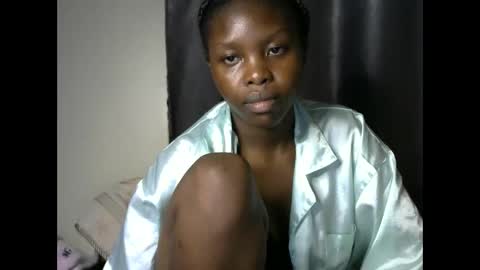 Snapshot of sweetkirrie chatting on June 4, 2026, 9:54 pm sweetkirrie online show from June 4, 2026, 9:54 pm