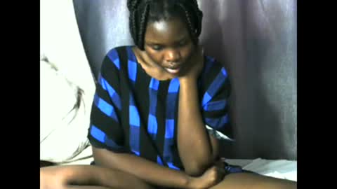 Snapshot of sweetkirrie chatting on June 8, 2026, 1:33 pm sweetkirrie online show from June 8, 2026, 1:33 pm