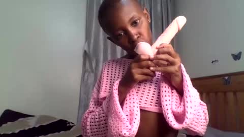 sweetkola online show from January 19, 2026, 4:11 pm