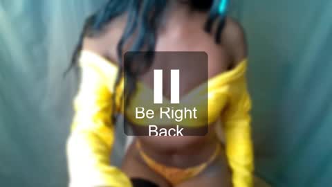 Snapshot of sweetl__ chatting on January 15, 2025, 8:58 pm Sweet Lisa online show from January 15, 2025, 8:58 pm
