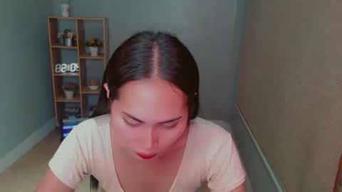   online show from December 14, 2024, 3:18 am
