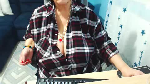 Rebeka online show from February 16, 2025, 4:21 pm