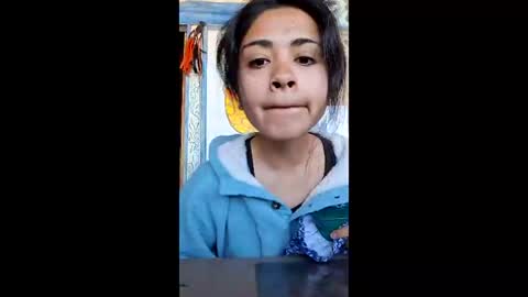 sweetlatinafit online show from December 16, 2025, 12:43 pm