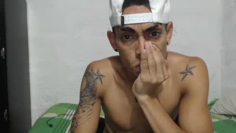 Snapshot of sweetlatinakim chatting on April 11, 2026, 2:32 pm Camilo online show from April 11, 2026, 2:32 pm