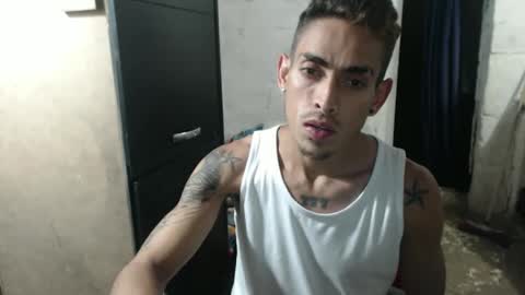 Snapshot of sweetlatinakim chatting on June 2, 2026, 12:01 am Camilo online show from June 2, 2026, 12:01 am