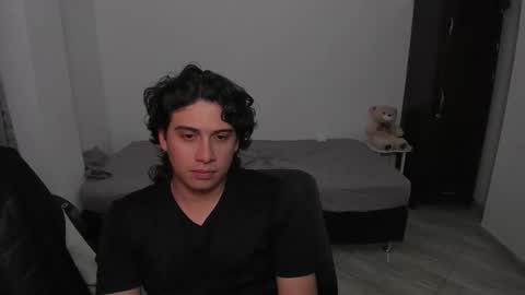 Lian online show from February 3, 2026, 6:22 am