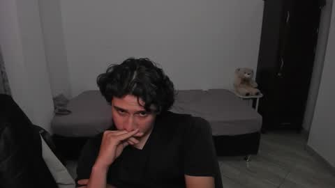 Lian online show from February 3, 2026, 6:40 am