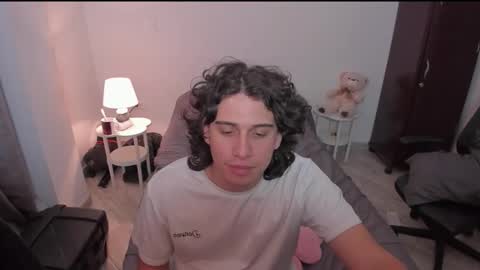 Lian online show from March 17, 2026, 12:37 am