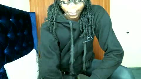 sweetlilly2540 online show from September 17, 2025, 8:43 pm