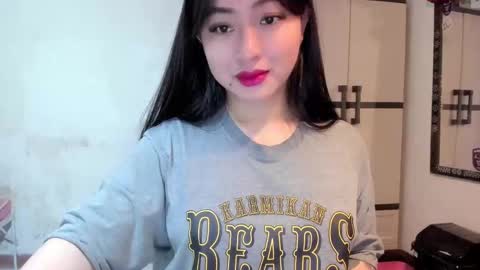 Zoe online show from January 3, 2025, 8:01 pm