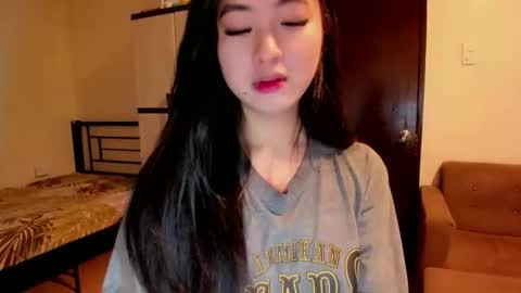 Zoe online show from October 12, 2025, 4:00 am