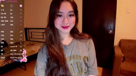 Zoe online show from November 19, 2025, 2:17 pm