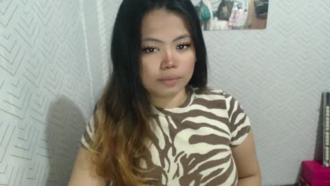 NICOLE online show from July 27, 2026, 1:45 am
