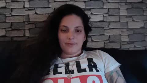 sweetmandyy online show from June 14, 2026, 4:42 pm