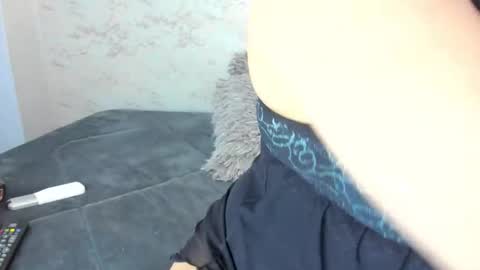 Snapshot of sweetmeggan_ chatting on November 19, 2025, 12:05 pm Megan online show from November 19, 2025, 12:05 pm