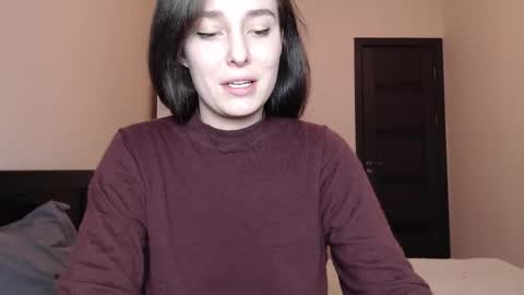 Snapshot of sweetmiaa chatting on March 18, 2026, 8:23 pm Mia online show from March 18, 2026, 8:23 pm