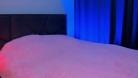 Swetmilkis online show from December 12, 2024, 9:40 am