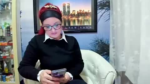 sweetmom4you online show from February 8, 2025, 9:46 am